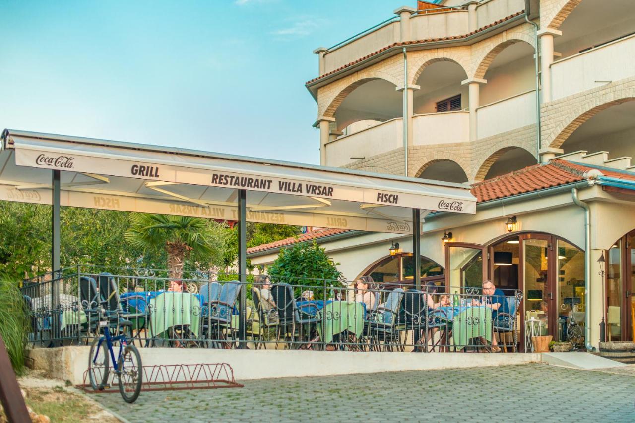 Hotel Villa Vrsar Exterior photo