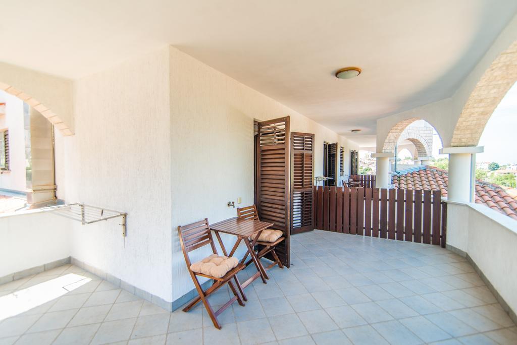 Hotel Villa Vrsar Exterior photo