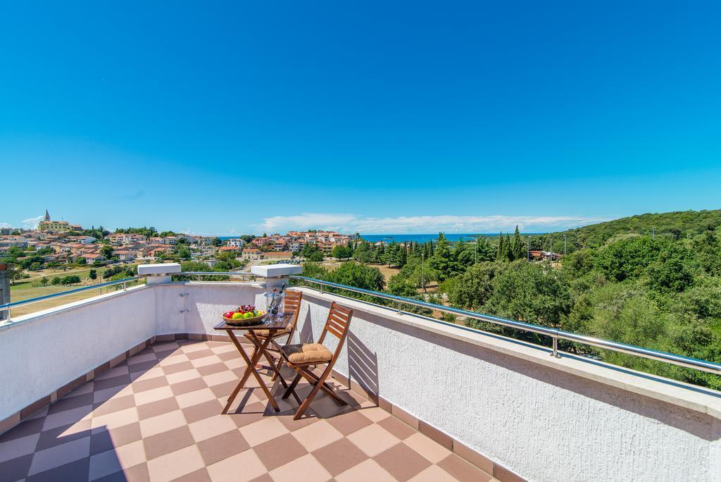 Hotel Villa Vrsar Exterior photo